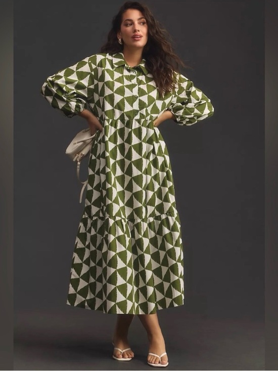 Maeve Dresses & Skirts - Maeve Green and White Geometric Midi Dress